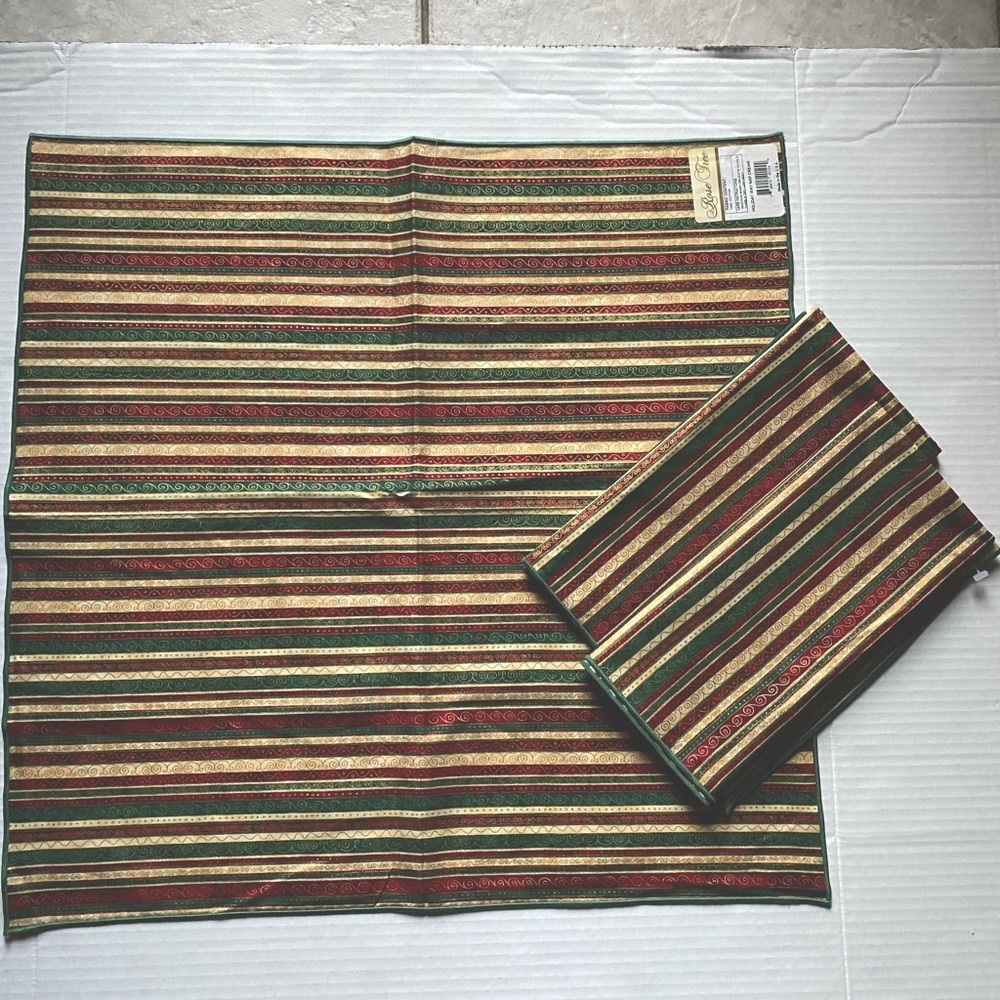Rose Tree Holiday Way Napkins Set of 3 Gold Green Red Christmas Cotton NEW
